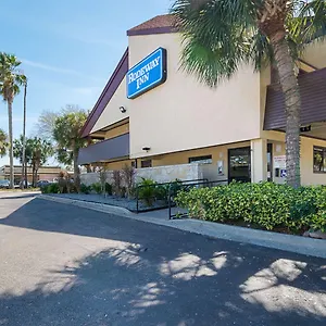 Rodeway Near Busch Gardens-usf Tampa